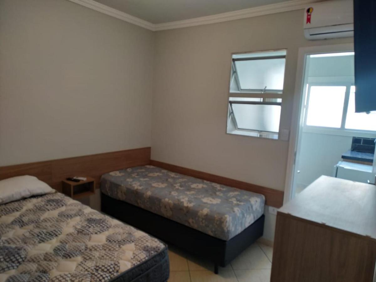 Kitnet Asturias 51B No Ed. Guariata, Proximo A Praia Das Asturias Em Guarujá Dış mekan fotoğraf