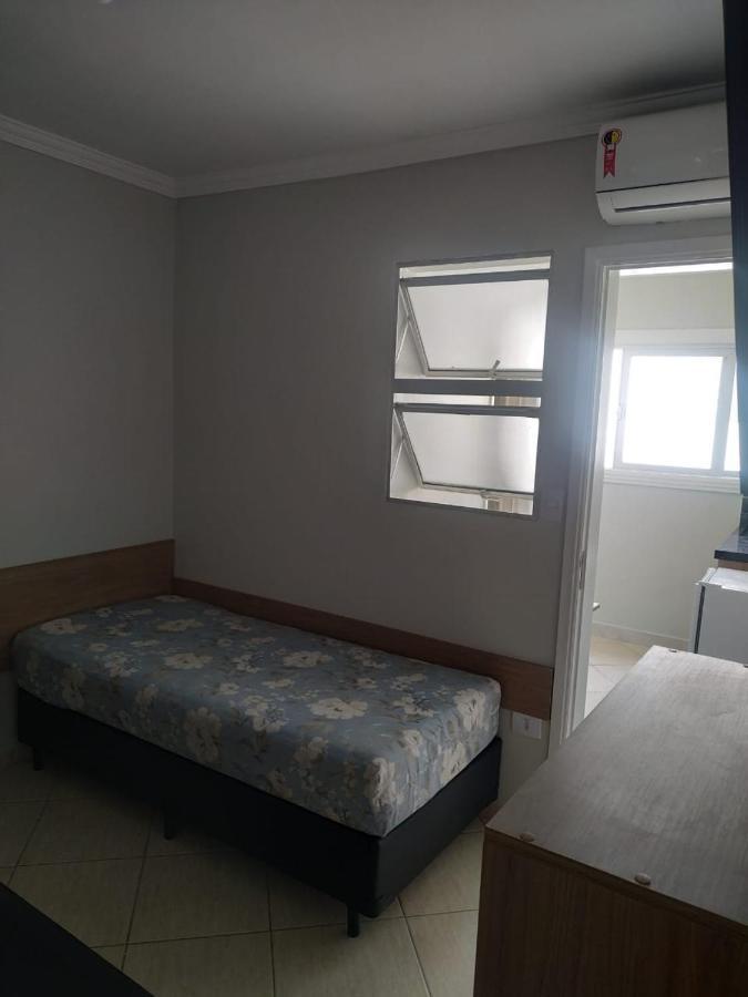 Kitnet Asturias 51B No Ed. Guariata, Proximo A Praia Das Asturias Em Guarujá Dış mekan fotoğraf